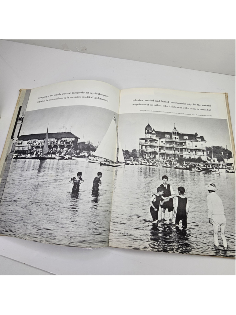 1961 A Tearful Tour of Toronto's Riviera of Yesteryear John Richmond Macmillan - Picture 8 of 11
